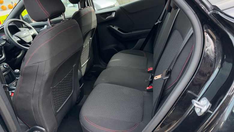 Ford Puma 1.0 EcoBoost Hybrid mHEV ST-Line 5dr Petrol Hatchback